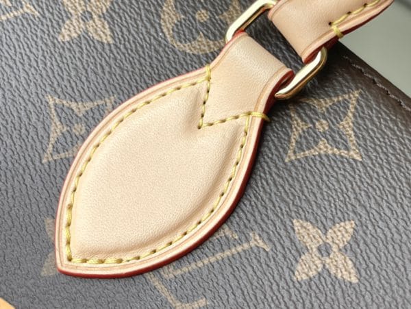 Louis Vuitton ONTHEGO Handbag - Image 3